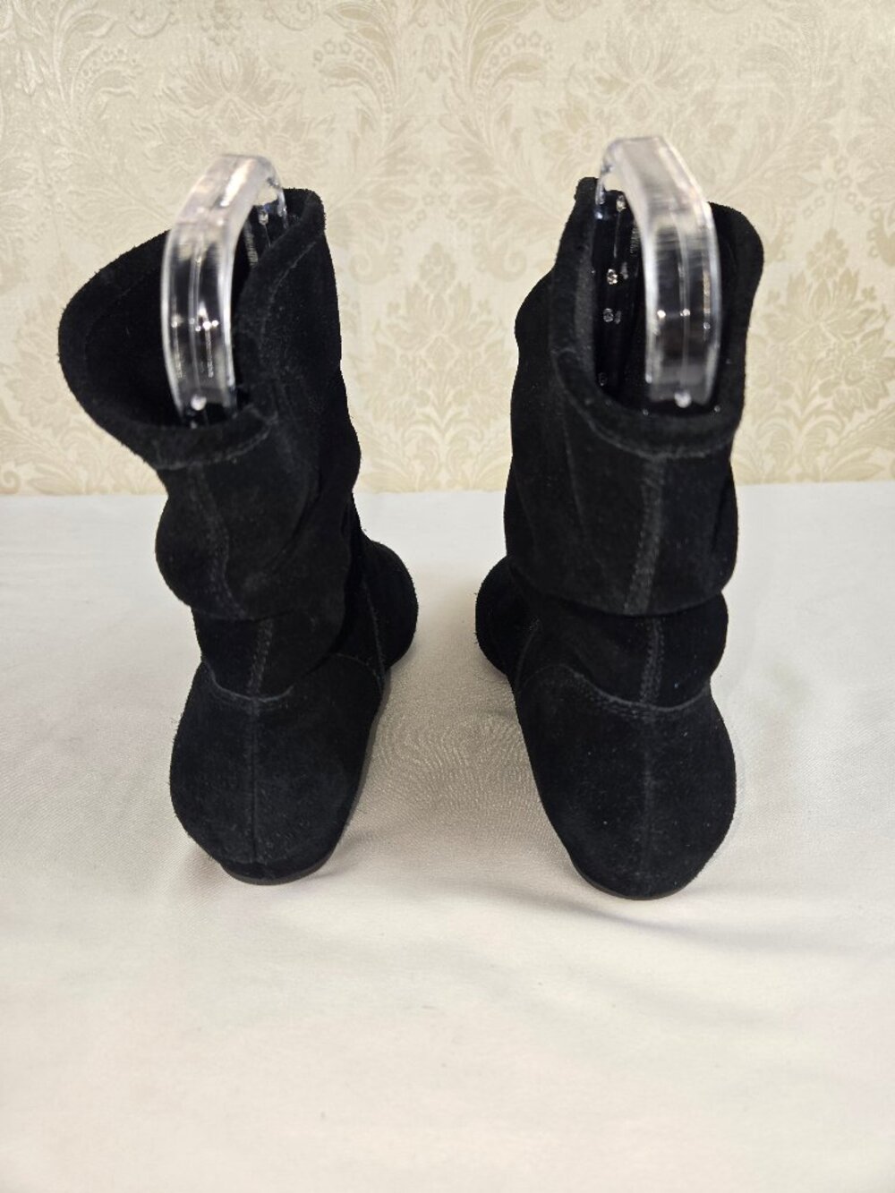 Style & Co Sz 6-1/2M Quirky Black Suede Slouchy Ankle Boots Flat Sole Almond Toe - Picture 3 of 12